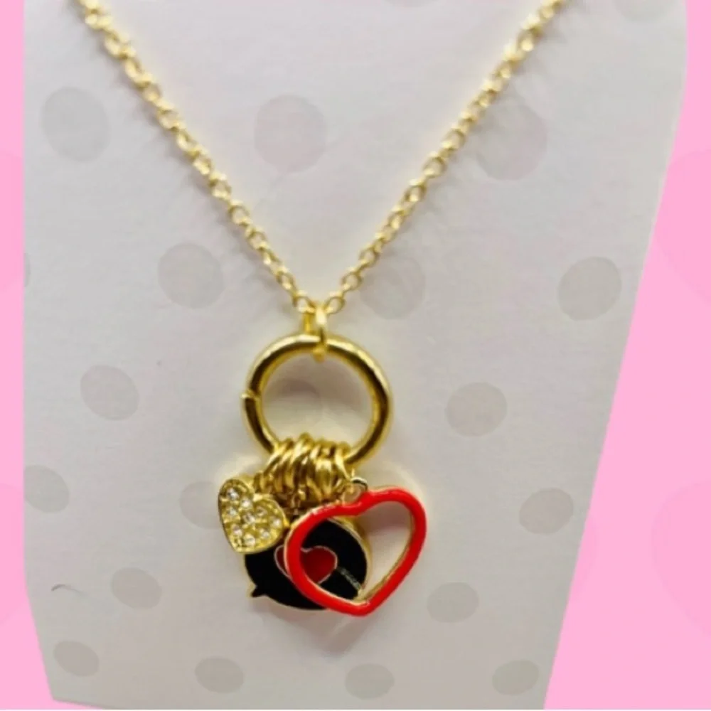 Isaac Mizrahi heart charm necklace NWT‎